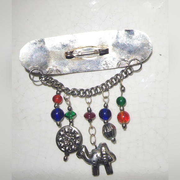 Egyptian Revival Moroccan large charm brooch, camel, medallion, beads dangle - Picture 6 of 8